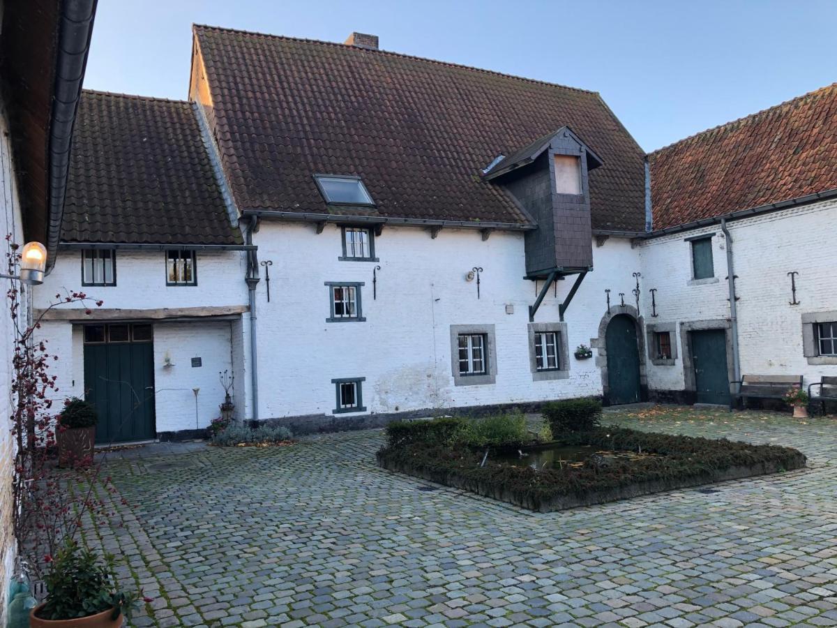 B&B De Metstermolen Синт-Тройден Екстериор снимка